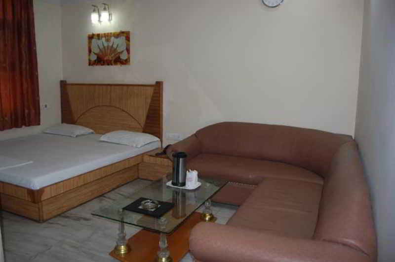 Hotel De Holiday International @ New Delhi Station Dış mekan fotoğraf